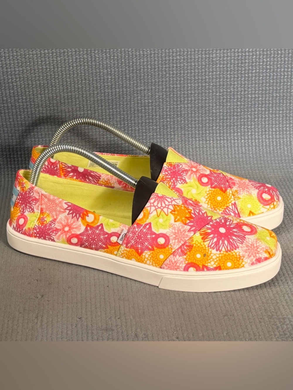 Toms Women’s Alpargata Multicolor‎ Slip On Shoes Size 9.5